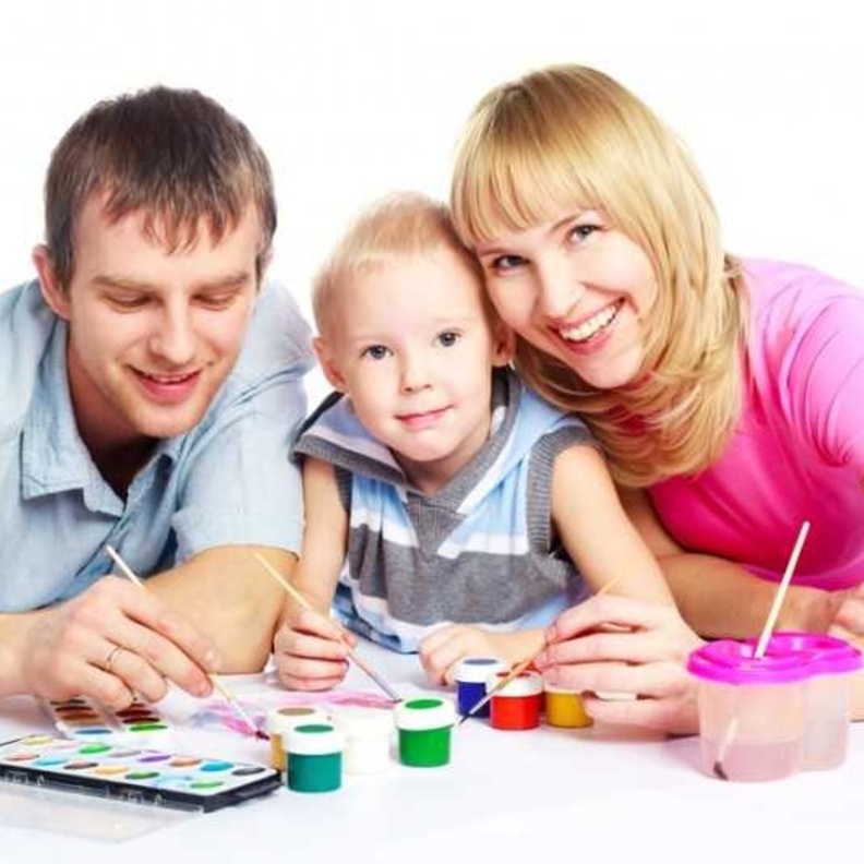 يحتاج الطفل الى مساحة من اللعب واللهو