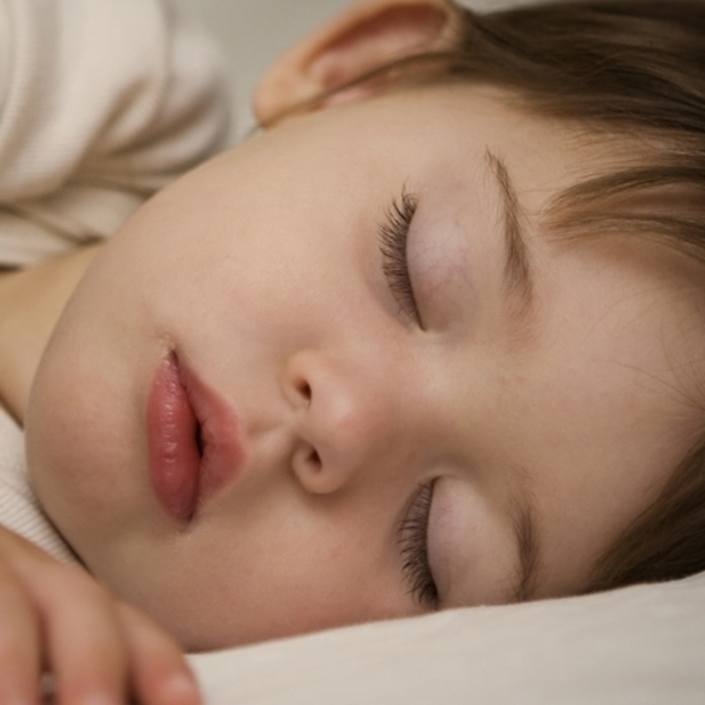 امكانية اصابة الطفل بمشكلات سلوكية جديدة بسبب الشخير 