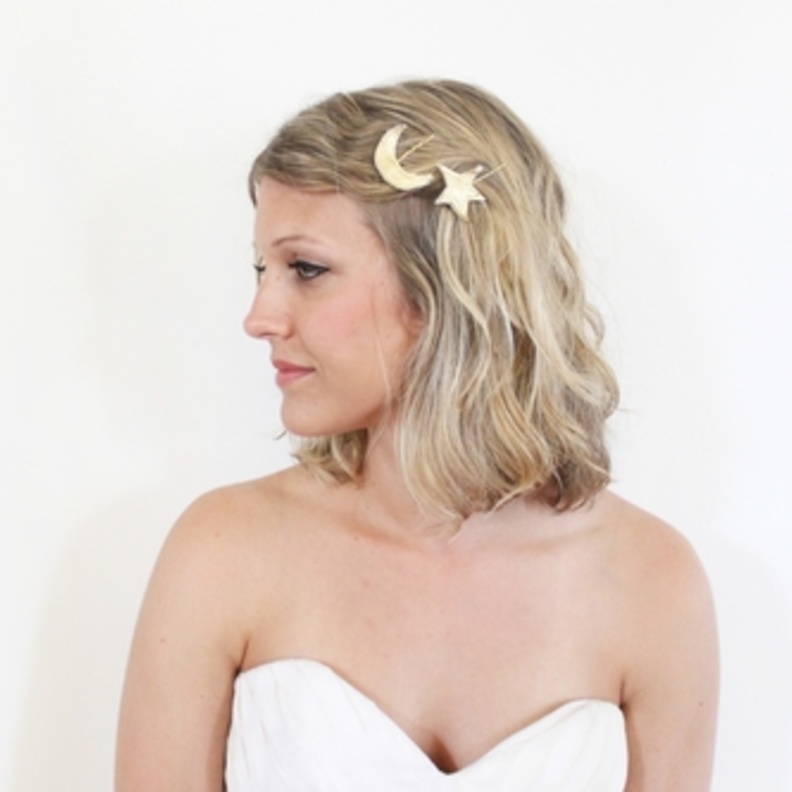 النجوم تتلألأ على شعرك في العيد