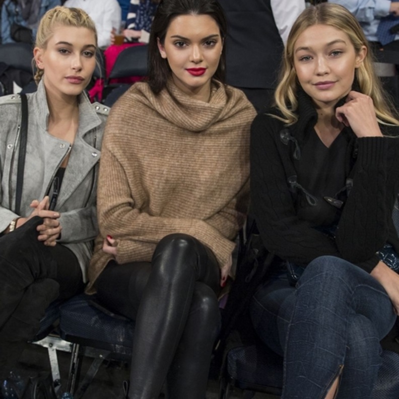 هايلي بالدوين تعترف بتفوق كيندال جينر وجيجي حديد