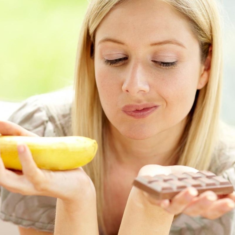 يعتمد الرجيم على تناول كل ما تريدينه خلال خمسة ايام في الاسبوع من دون قيود مقابل الصيام لمدة يومين