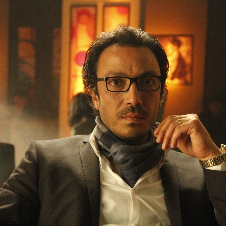 الفنان طارق لطفي