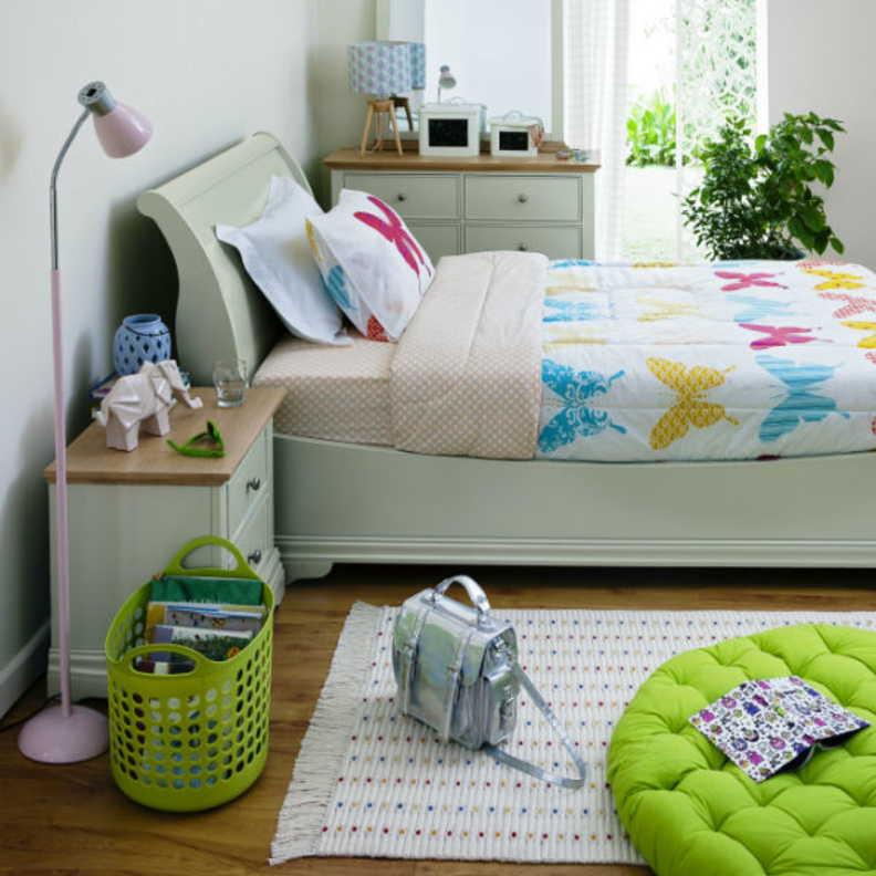 صندوق لتخزين الكتب والحاجيات من هوم سنتر