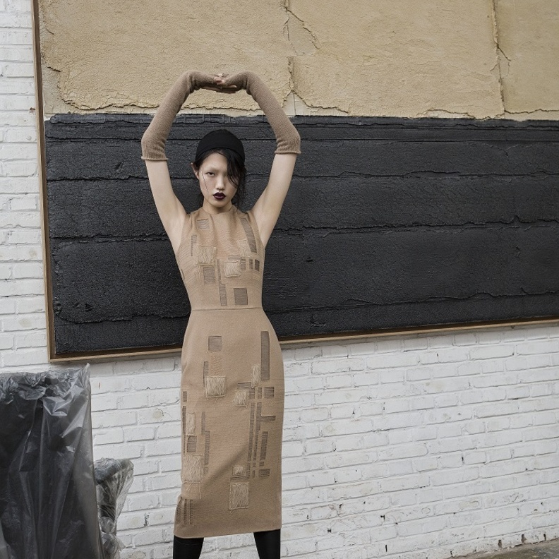 تصاميم ماكس كارا مستوحاة من الفنان الصيني