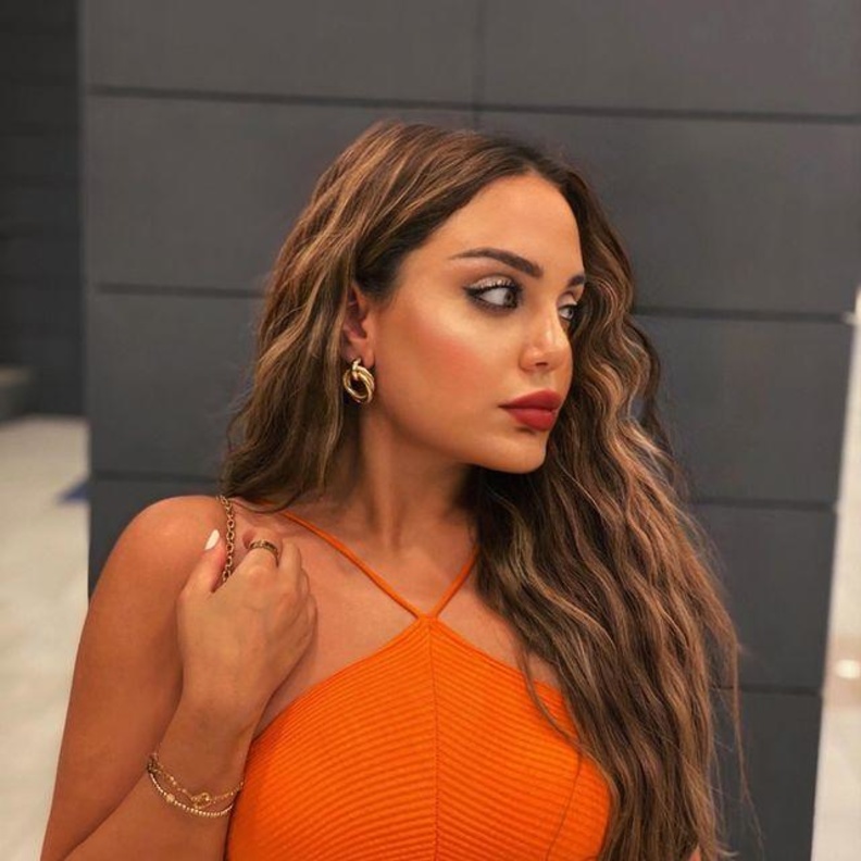 ابنة هيفاء وهبي بـ نيو لوك الشعر الأشقر في احدث صورة لها على انستغرام