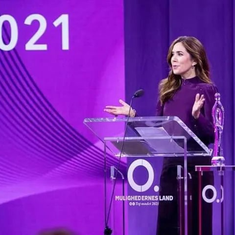 الأميرة ماري تسلم جوائز اتحاد الصناعة الدنماركية لعام 2021