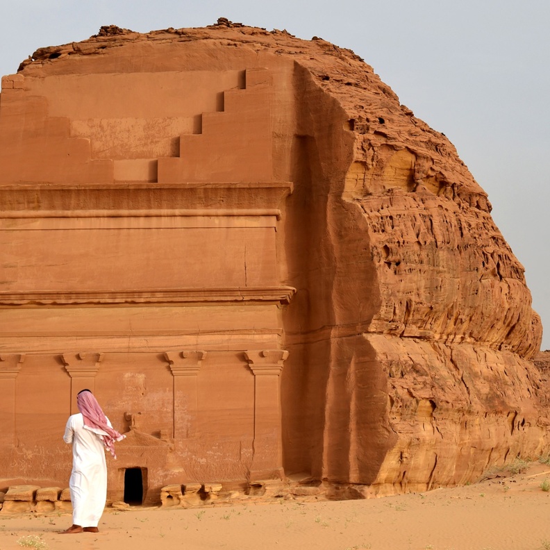 المواقع الأثرية في العلا ruins of Al Ula