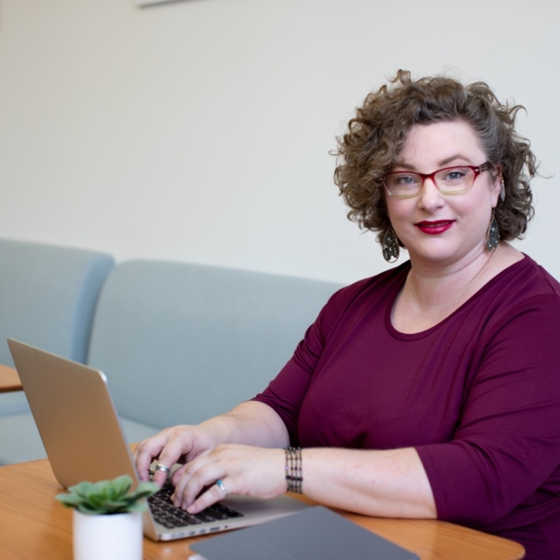 السمنة وتأثيرها على فعالية لقاح كورونا.