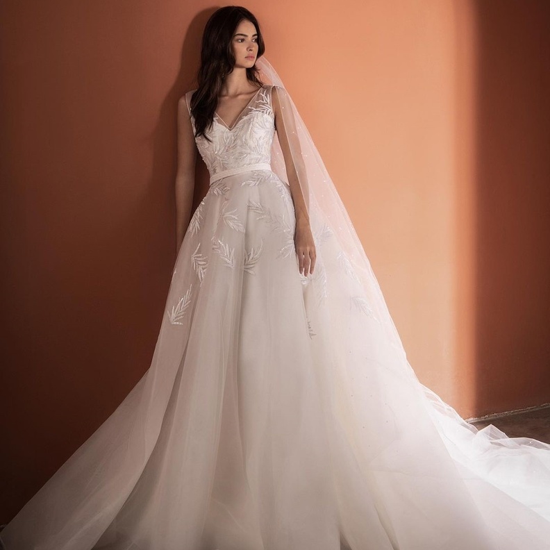 فساتين زفاف من مصممات سعوديات انستقرام@razanalazzouni