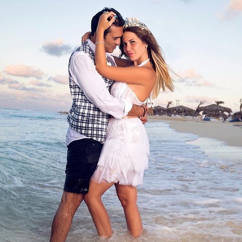  نجوم اختاروا أماكن غير تقليدية لحفلات زفافهم