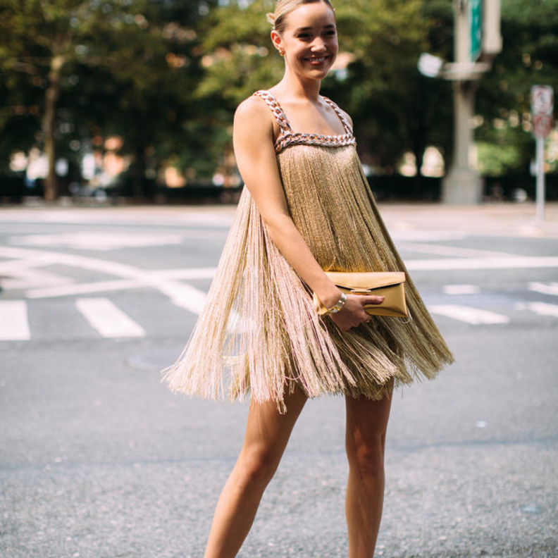 موضة الشراريب برزن ضمن اسبوع الموضة في نيويورك ربيع 2022