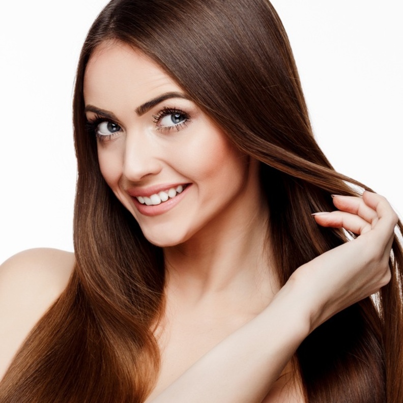 بذور الكتان يجعل شعرك رطب وطويل