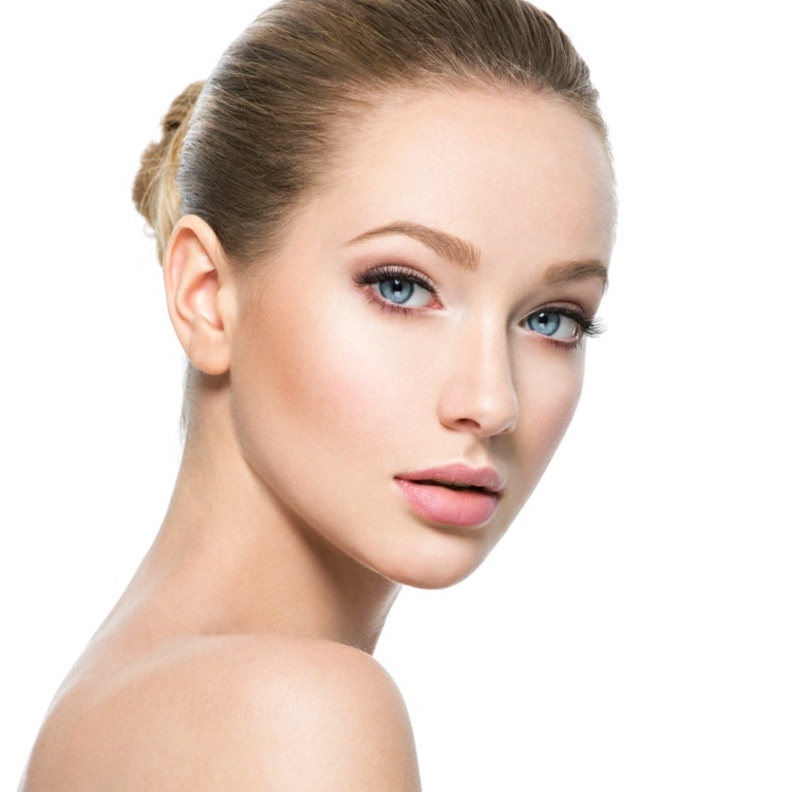 ماسكات طبيعية من الفراولة للوجه وطرق إستخدامها