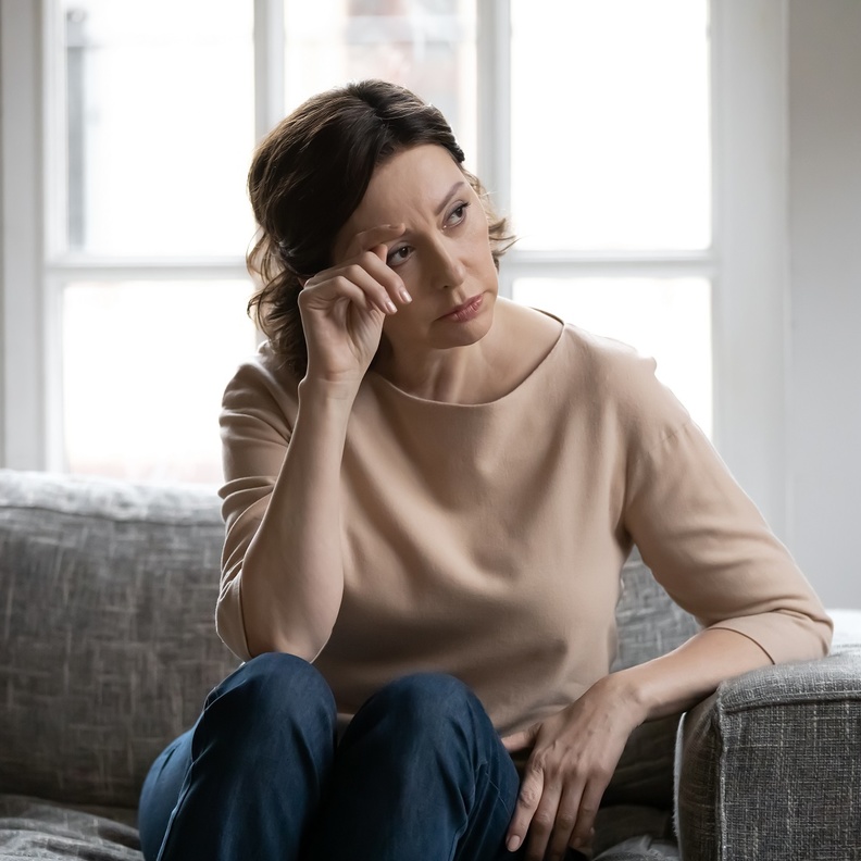 10 نصائح ذهبية للمرأة لتجاوز اكتئاب سن اليأس