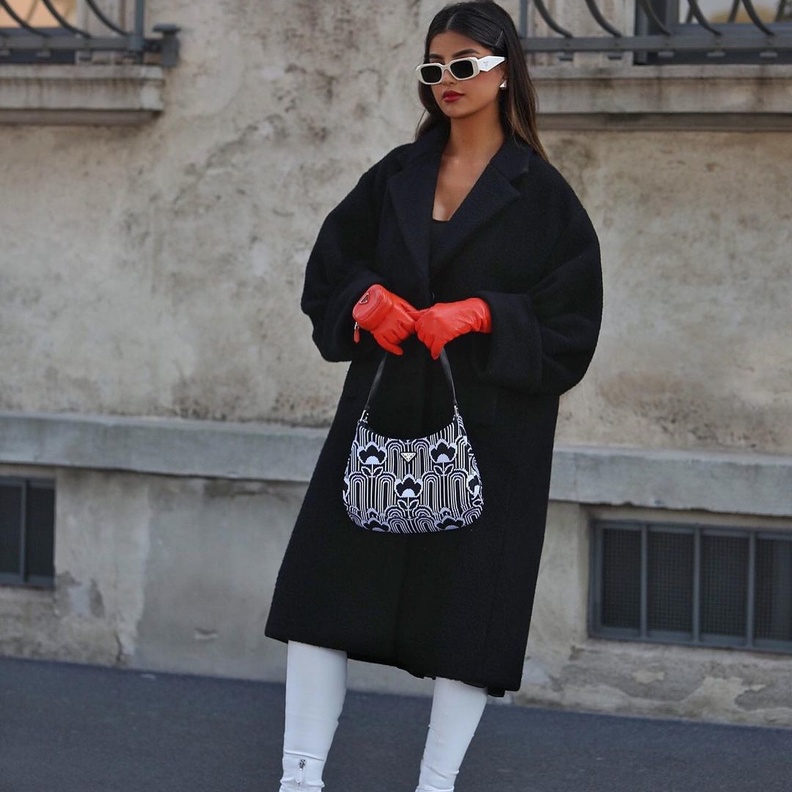 اطلالة ريم السعيدي خلال حضورها حفل لدار بولغاري. كل الصور من حساباتهن على انستقرام