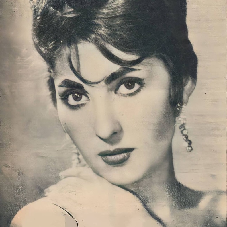 4 اطلالات لـ نادية الجندي في فترة شبابها وجمالها حديث الجمهور