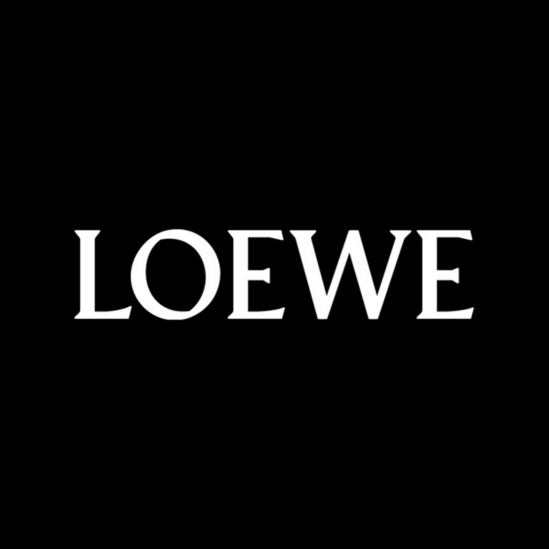 LOEWE Women's SS22 Live SHOW From Paris Fashion Week
