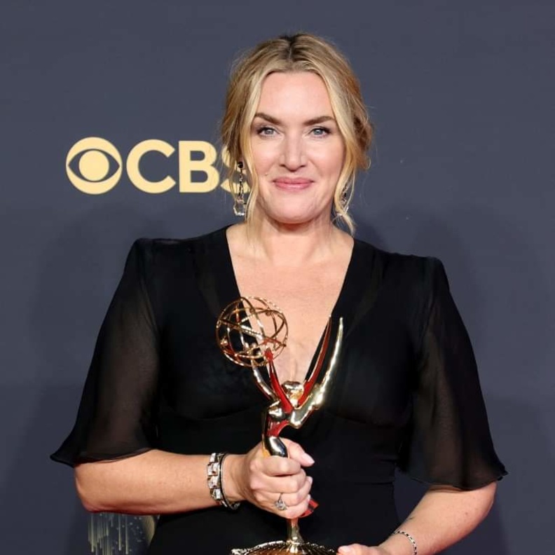 إطلالات تناسب المرأة العربية