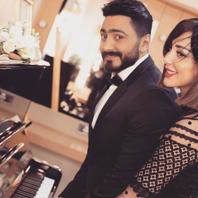 تامر حسني وبسمة بوسيل 