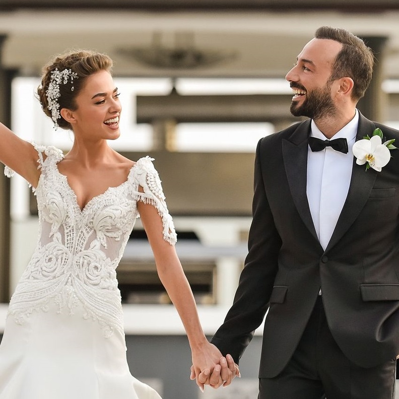 بانسو سورال وهاكان باش