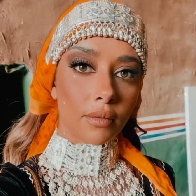 بلقيس- صورة من فيديو على حسابها بانستقرام