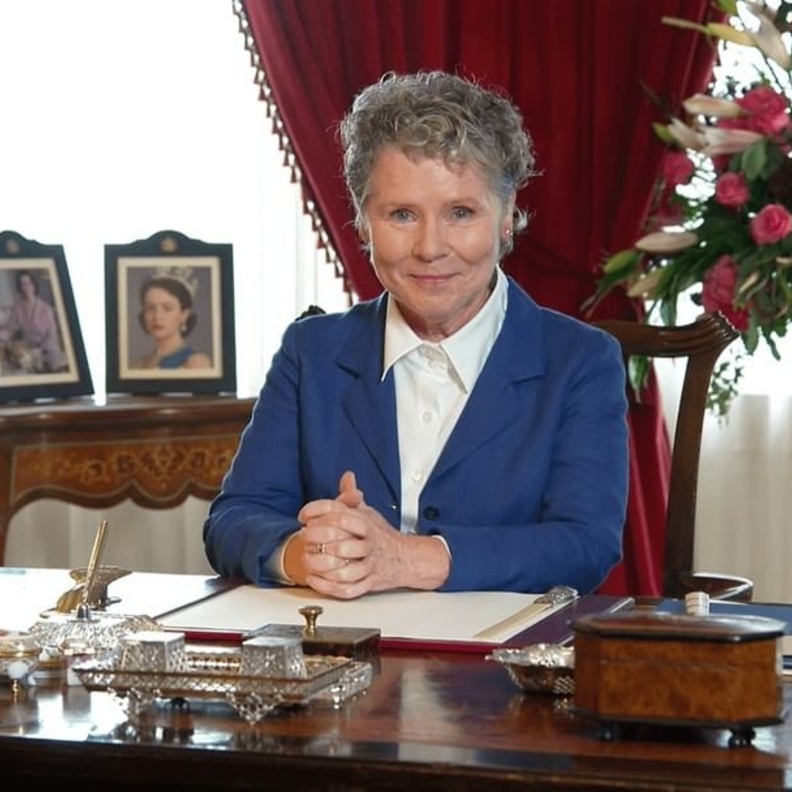 إميلدا ستونتون- صورة من حساب مسلسل The Crown على انستقرام