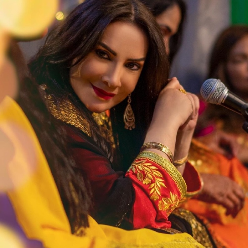 هدى حسين في مسلسل كف ودفوف