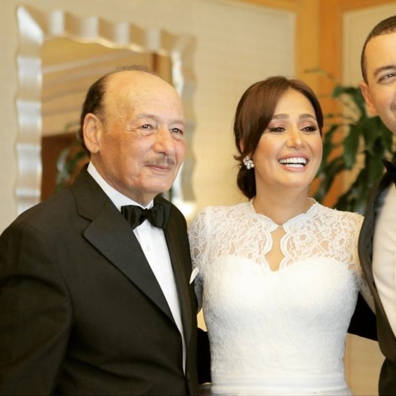 حلا شيحة مع معز مسعود ووالدها 