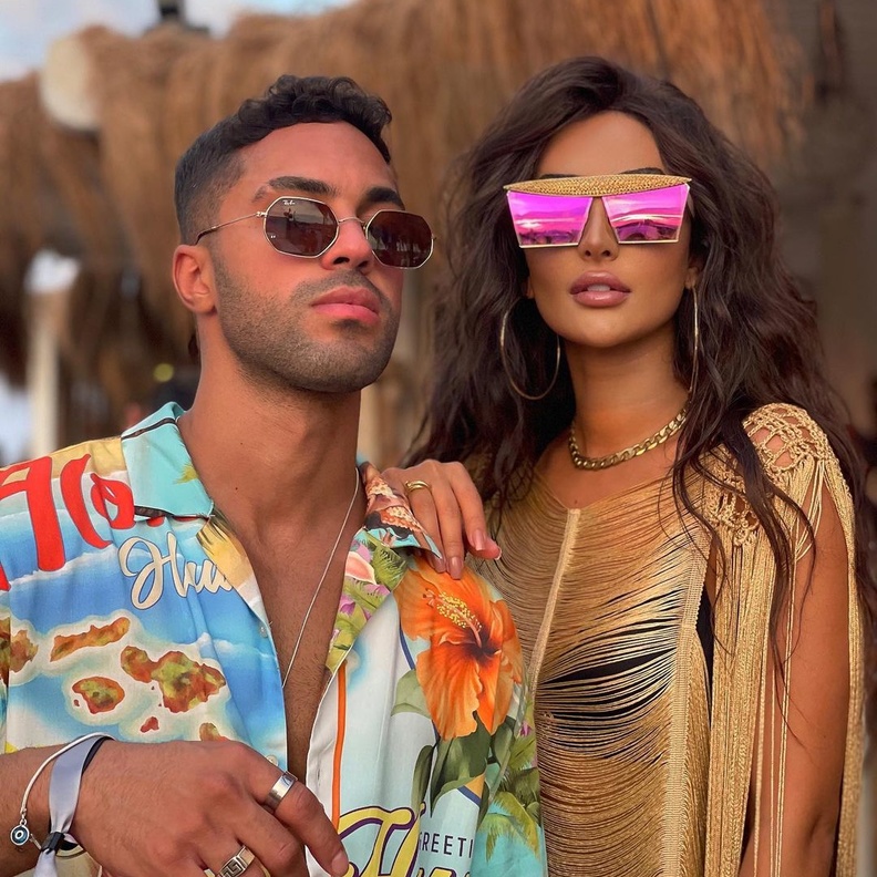 نور الغندور تكشف عن صور شقيقها لأول مرة والجمهور يشبهه بـ محمد رمضان