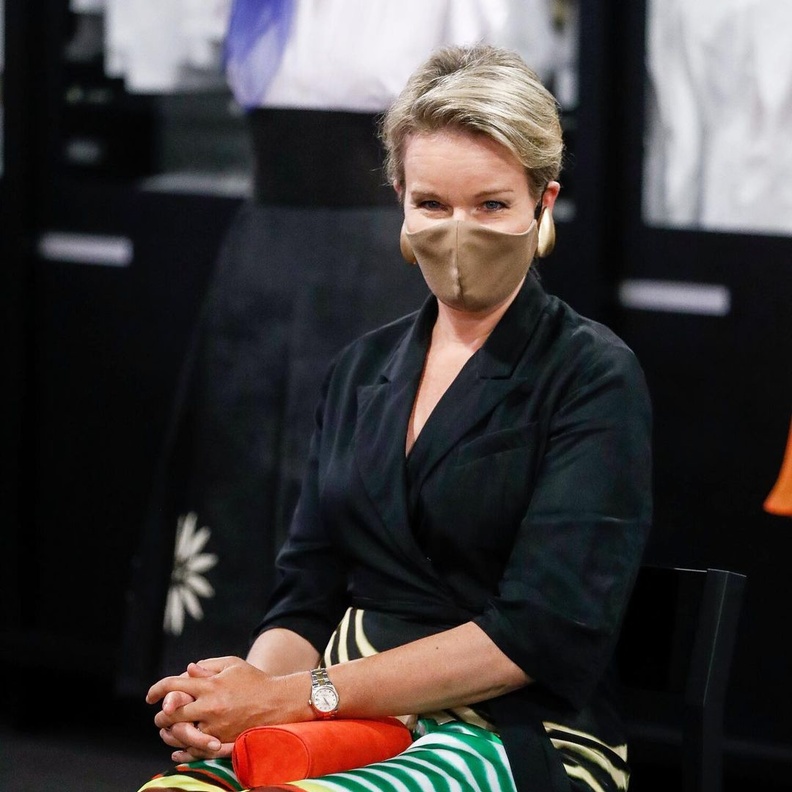 الملكة ماتيلد تزور متحف مومو للموضة