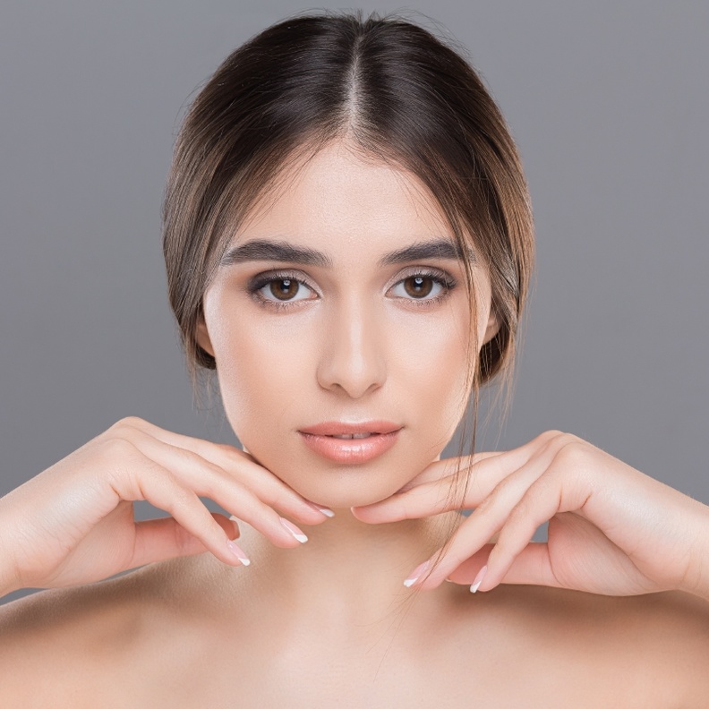 نصائح قبل عملية شفط دهون الذقن لتفادي الآثار الجانبية