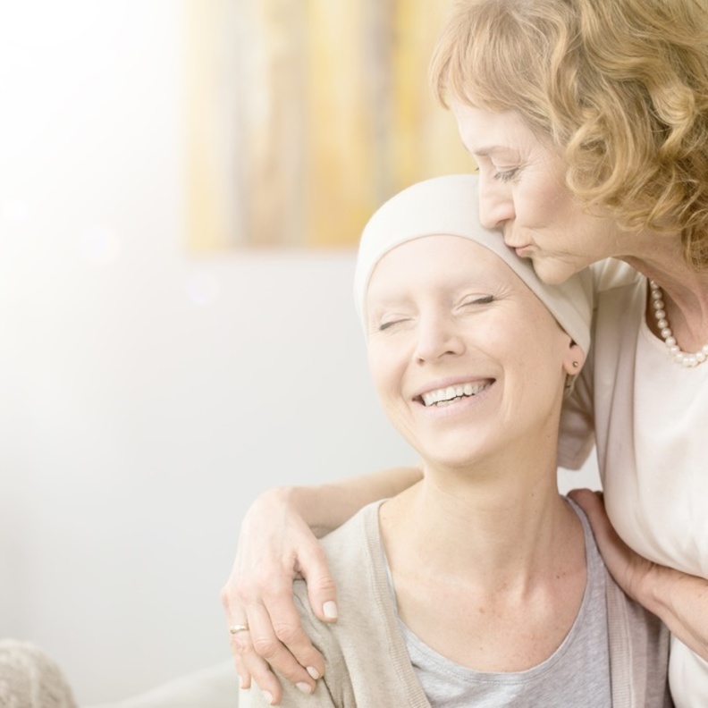 أهمية الدعم النفسي لمريضات سرطان الثدي وأثره على العلاج