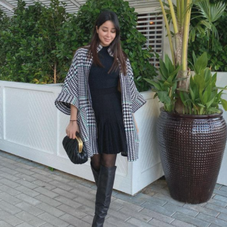 اطلالات خريفية أنيقة مستوحاة من أسيل عمران 