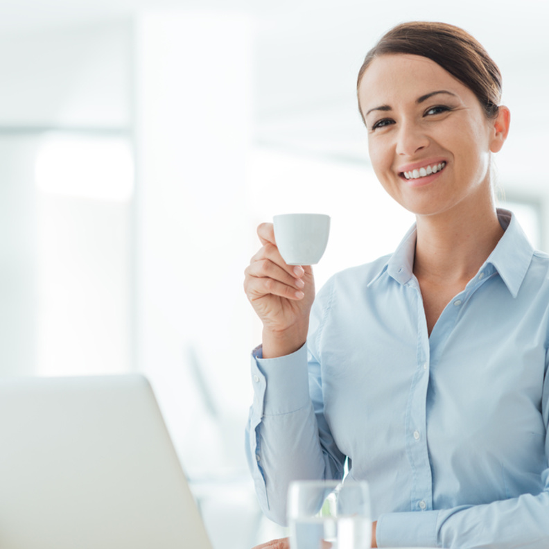 ما هي فوائد تناول القهوة في التخلص من دهون البطن