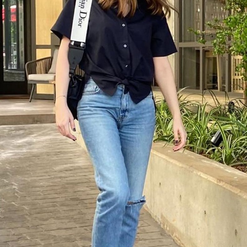 موديلات احذية رياضية مستوحاة من اطلالات نانسي عجرم