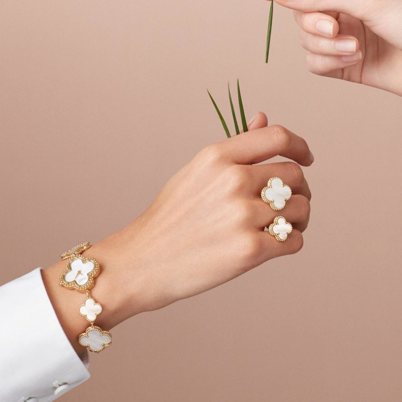 موديلات ساعات ناعمة لاطلالات جذابة في شهر العسل