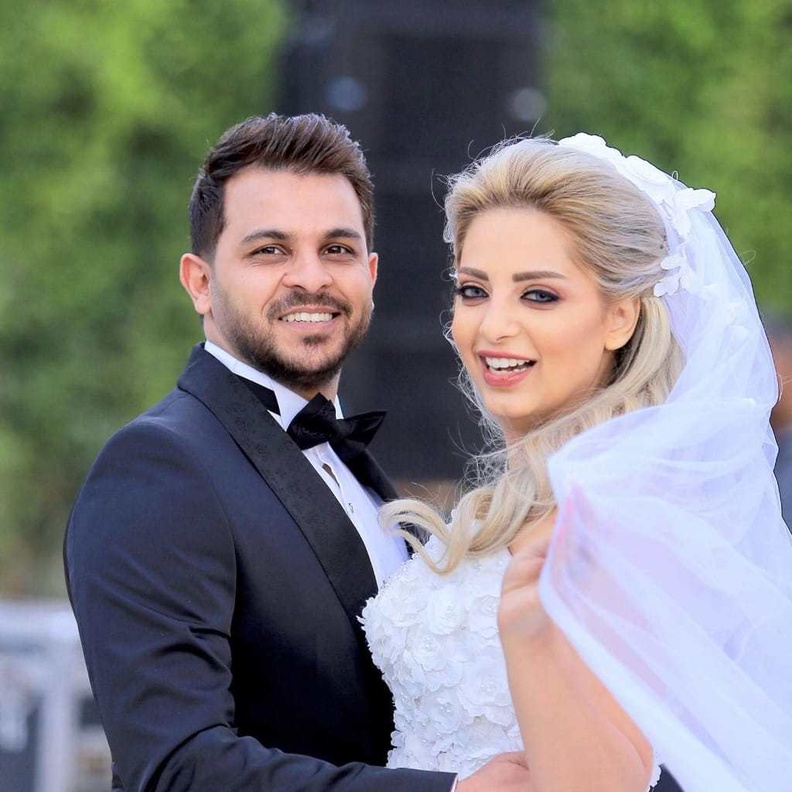 مي حلمي لغت الزفاف الأول ثم نظمت حفل زفاف ثاني وفي النهاية تطلقت