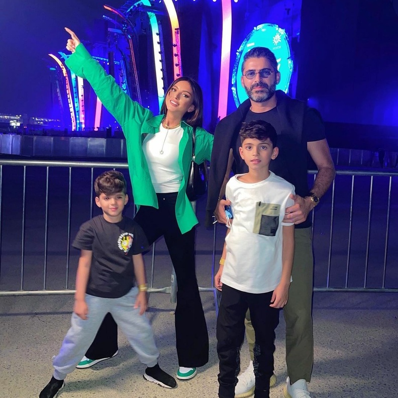 ناتالي فنج برفقة عائلتها في افتتاح موسم الرياض الصورة من حسابها على الانستجرام