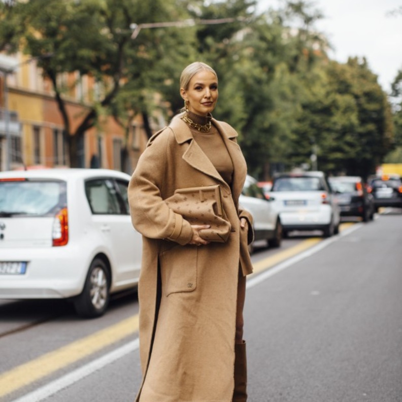 اختاري بليزر بقماش سميك لاطلالات شتوية أنيقة