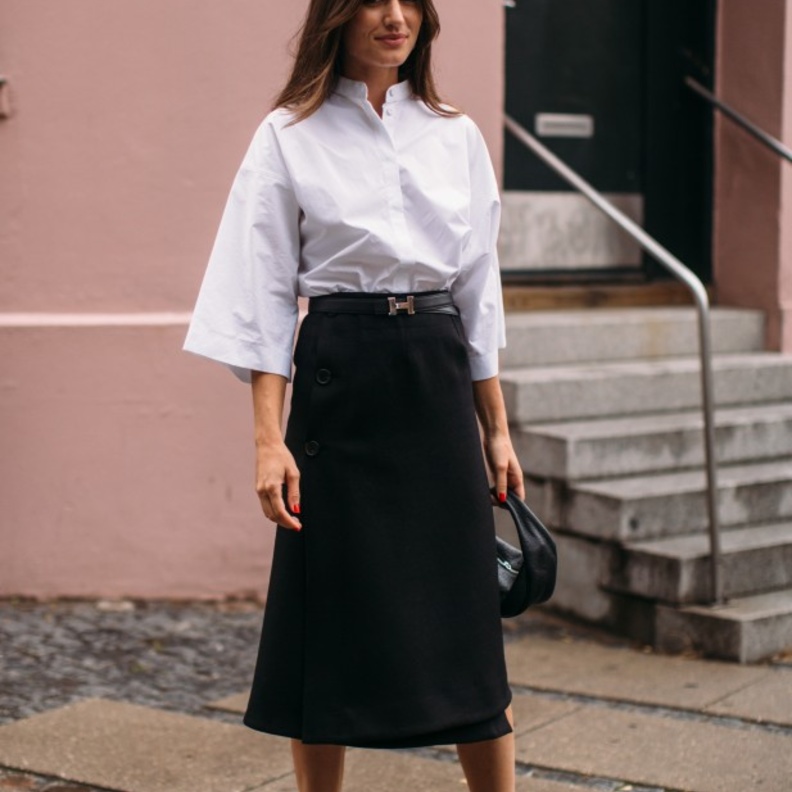 ادمجي بين الألوان الخريفية الدافئة لاطلالة أنيقة للعمل