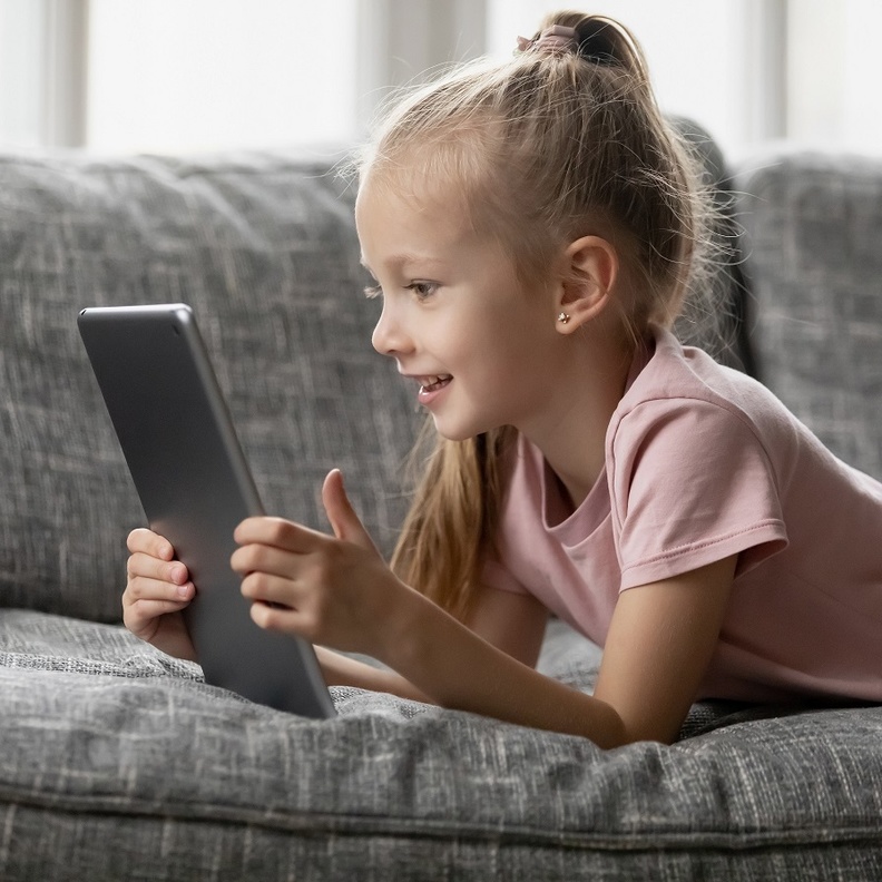 نصائح ذهبية لوقاية الأطفال من الإدمان الإلكتروني