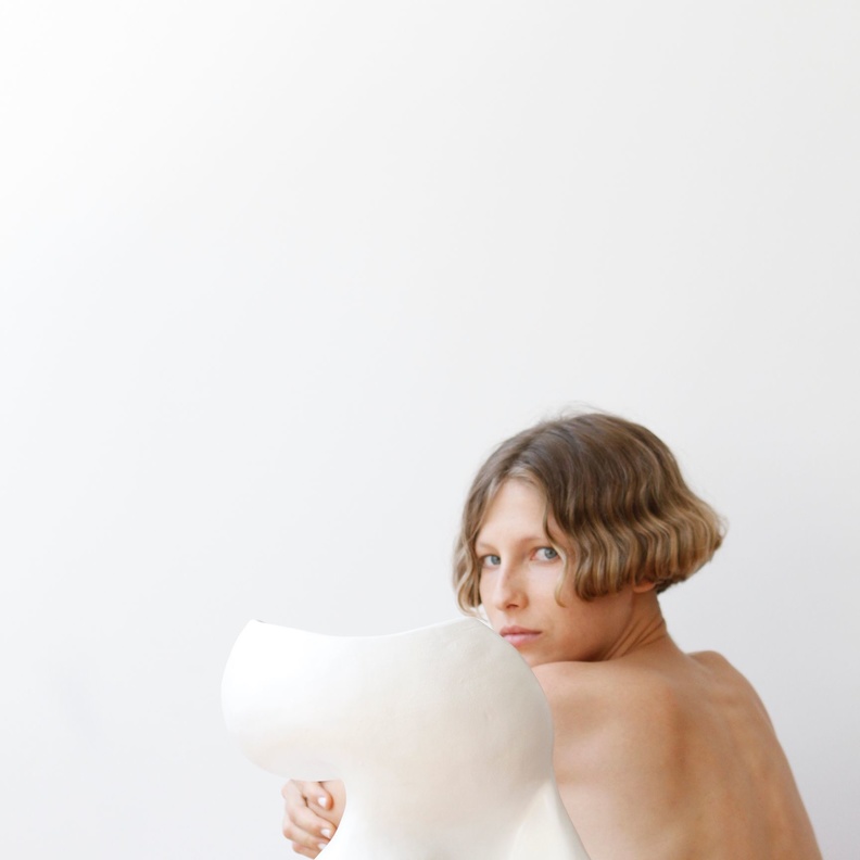 موقع NET-A-PORTER يطلق مجموعات جديدة وحصرية