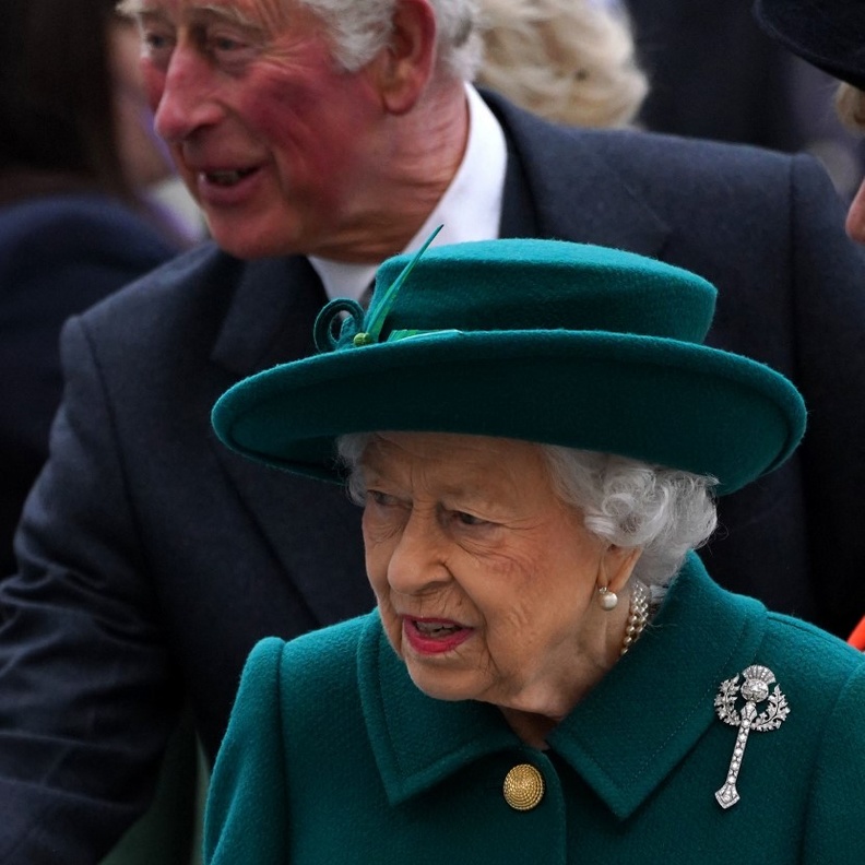 بعد وفاة والدته الملكة إليزابيث.. تشارلز ملك بريطانيا المستقبلي يخطط للعيش في شقة