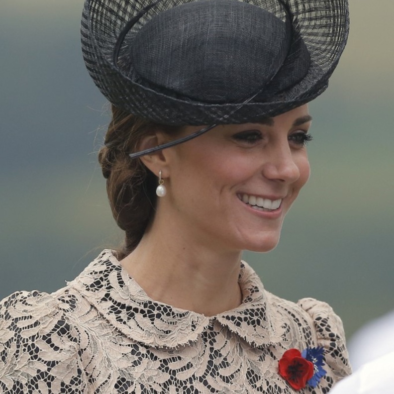 كم مرة تألقت كيت ميدلتون بمجوهرات الأميرة ديانا الفاخرة؟