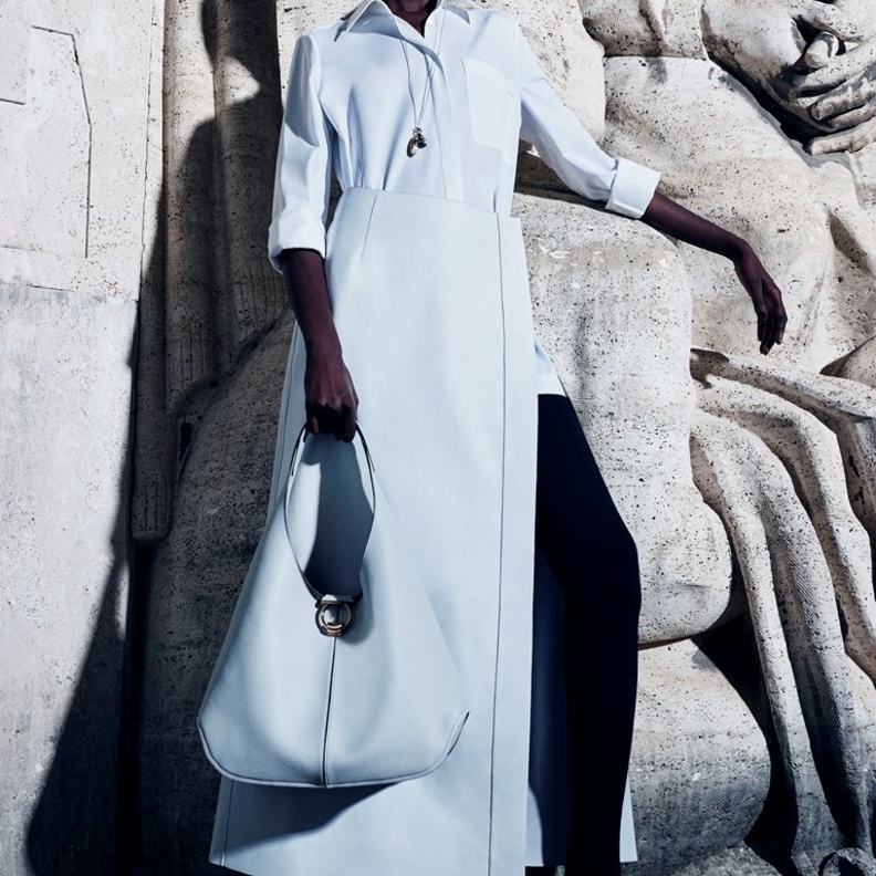 Salvatore Ferragamo لموسم ما قبل خريف 2021 إلهام من الماضي في مجموعة تواكب المستقبل