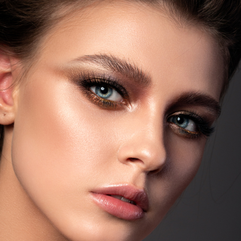 نصائح ذهبية لوضع مكياج نحاسي بشكل محترف