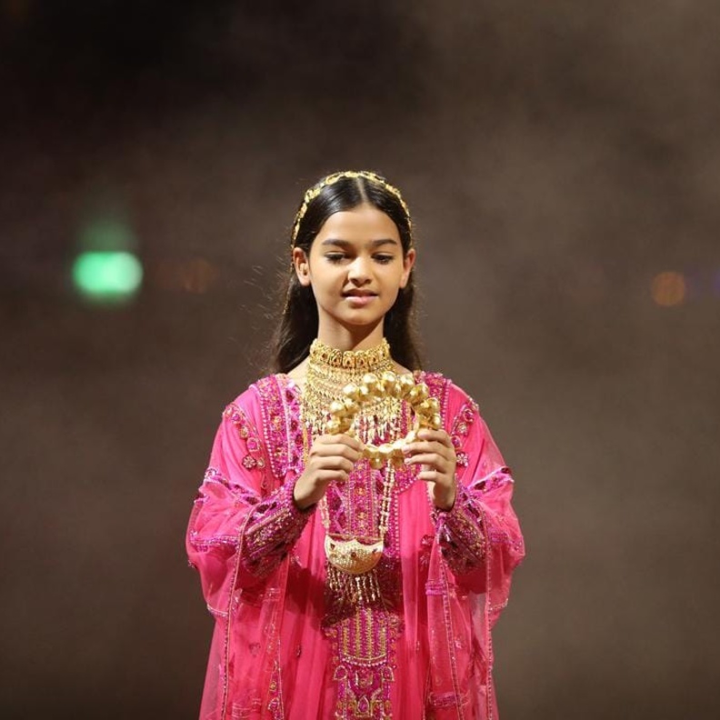 الطفلة التي أبهرت العالم في افتتاح إكسبو 2020 دبي