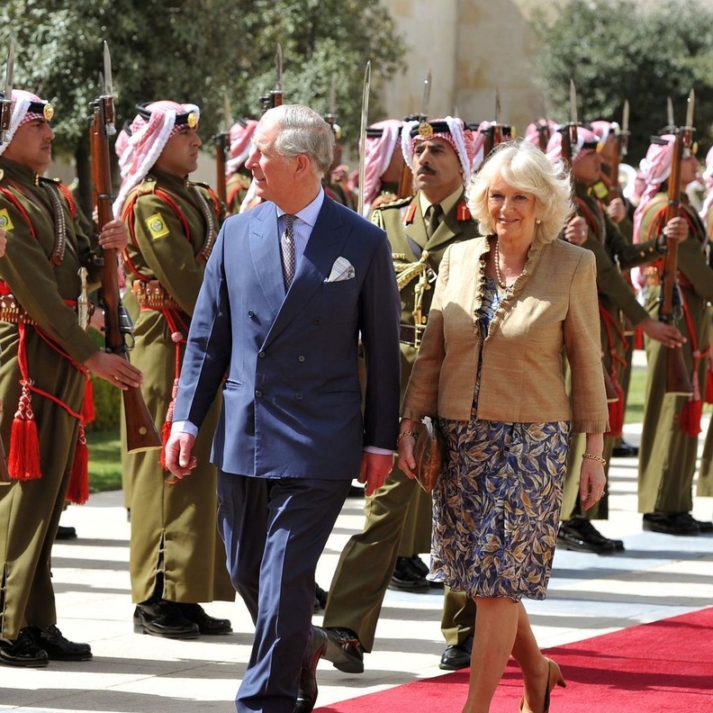 في أول زيارة للشرق الأوسط منذ انتشار الكورونا.. الأمير تشارلز يزور الأردن ومصر