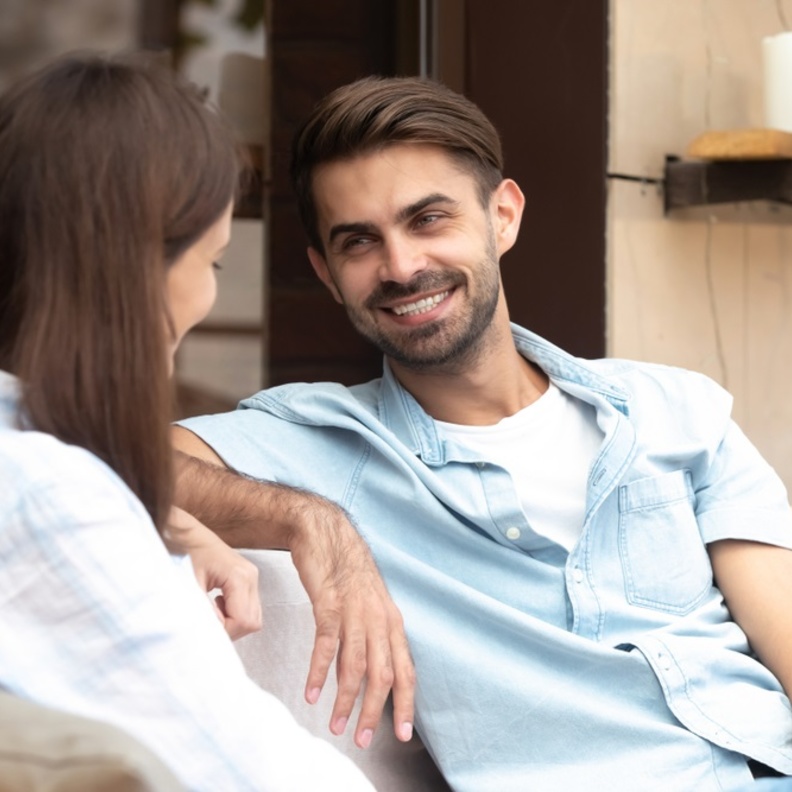 6 مميزات للزوج الإنطوائي لن تخطر ببالك أبداً