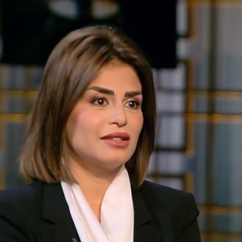 الفنانة منة فضالي